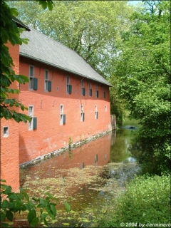 wassergraben_c.jpg
