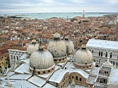 0506_mitkuppeln.jpg: Venedig